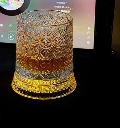 🥛💎Hot Sale 50% OFF✨🔥360° Rotating Whiskey Glass Tumbler